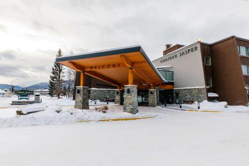 Chateau Jasper - Best Hotels in Jasper National Park