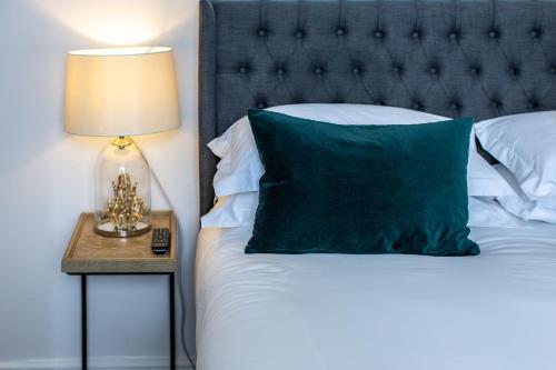 Lyme Townhouse - Best Hotels in Dorset