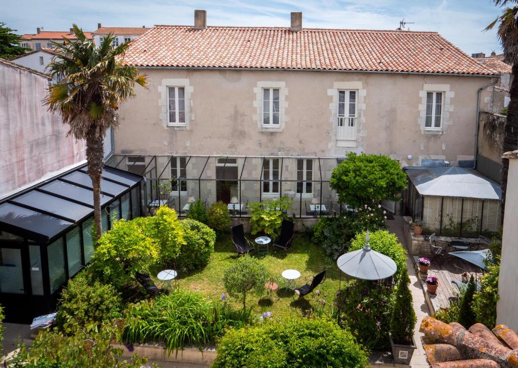 La Maison Douce - Best Hotels in Charente-Maritime