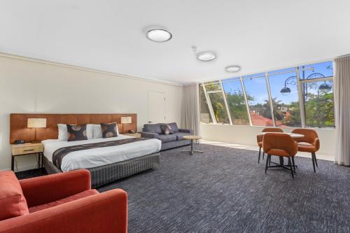 Comfort Hotel Adelaide Meridien - Best Parking Hotels in Adelaide