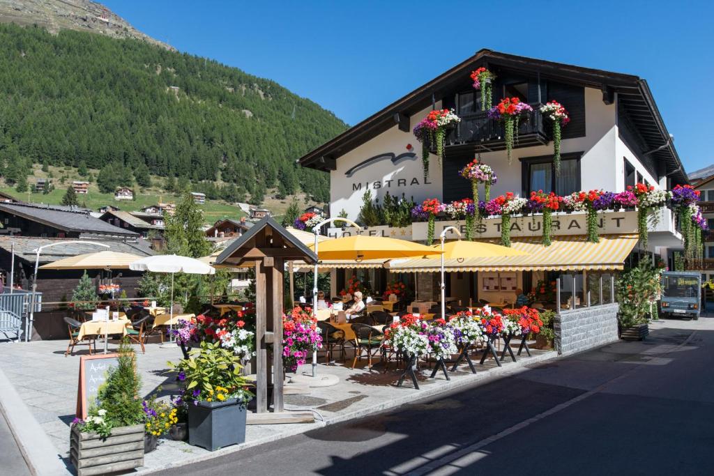 Hotel Mistral Superior - Best Hotels in Valais