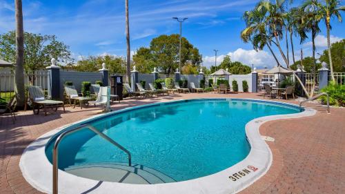 suite hotels in Fort Myers