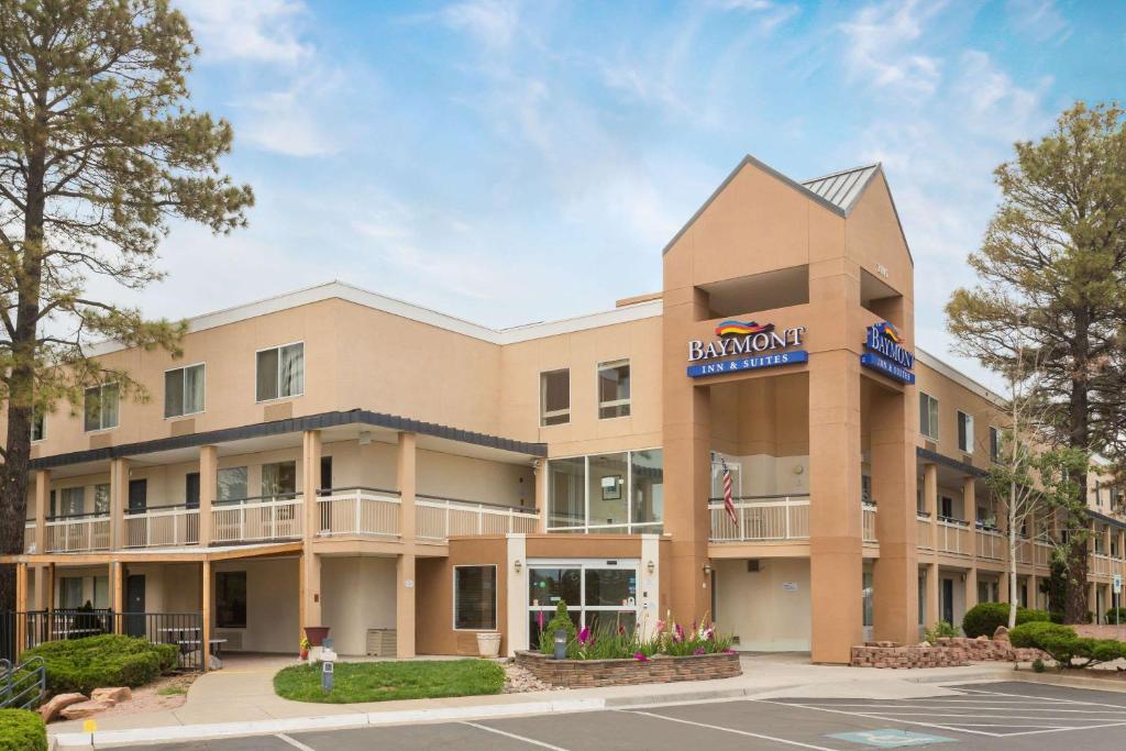 Baymont by Wyndham Flagstaff - Best Business Hotels in Flagstaff, AZ