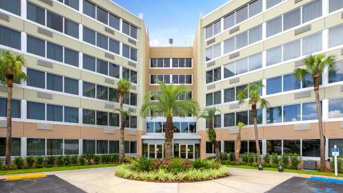 Holiday Inn Panama City by IHG - Best Business Hotels in Panama City Beach, FL