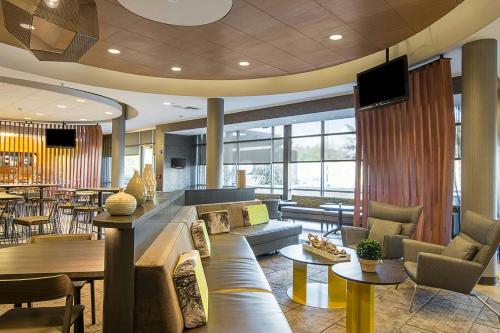 SpringHill Suites Tampa North/Tampa Palms - Best Hotels in Tampa, FL