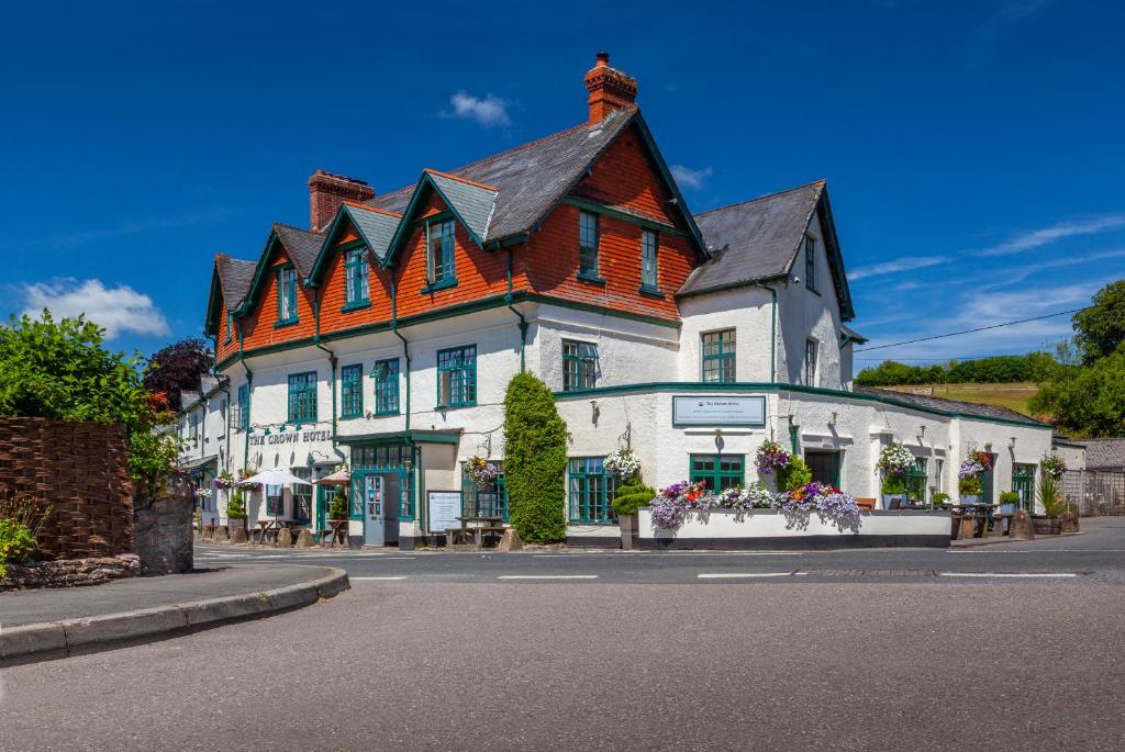 The Crown Hotel - Affordable Hotels in Somerset