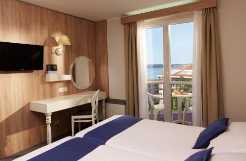 Hotel Mirna - Terme & Wellness Lifeclass - Best Beach Hotels in Slovenia