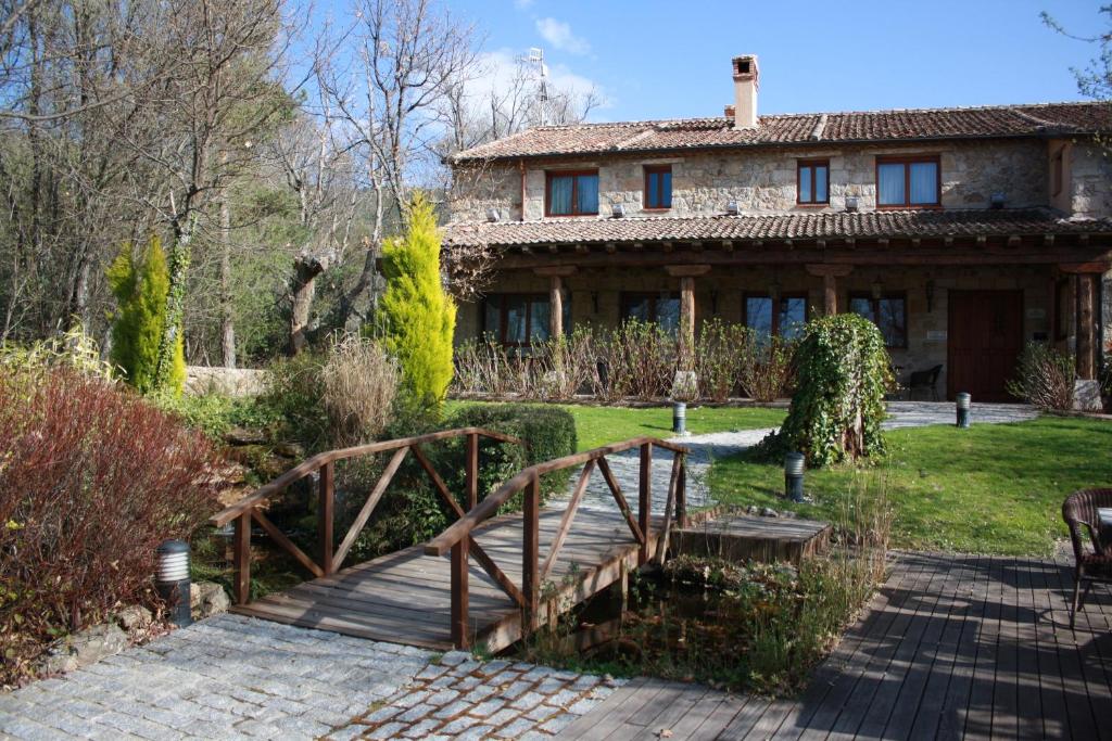 Posada Fuenteplateada - Best Hotels in Castile-León