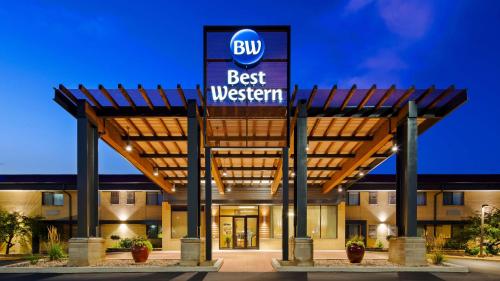 suite hotels in Madison