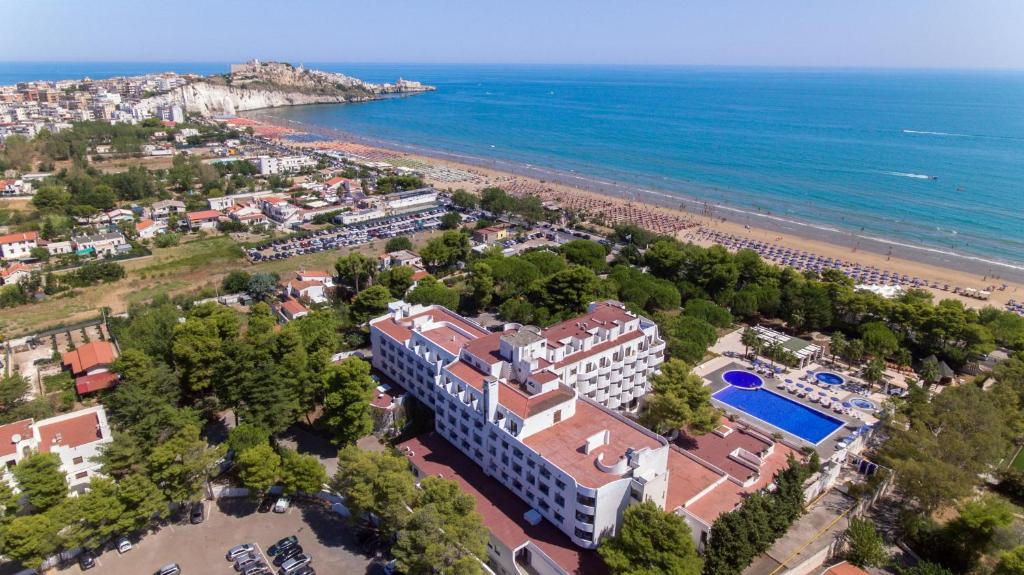 Pizzomunno Vieste Palace Hotel - Best Beach Hotels in Rome