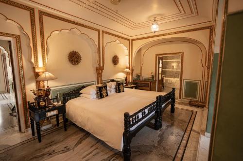 The Raj Palace (Small Luxury Hotels of the World) - Hotels with Pools in Jaipur