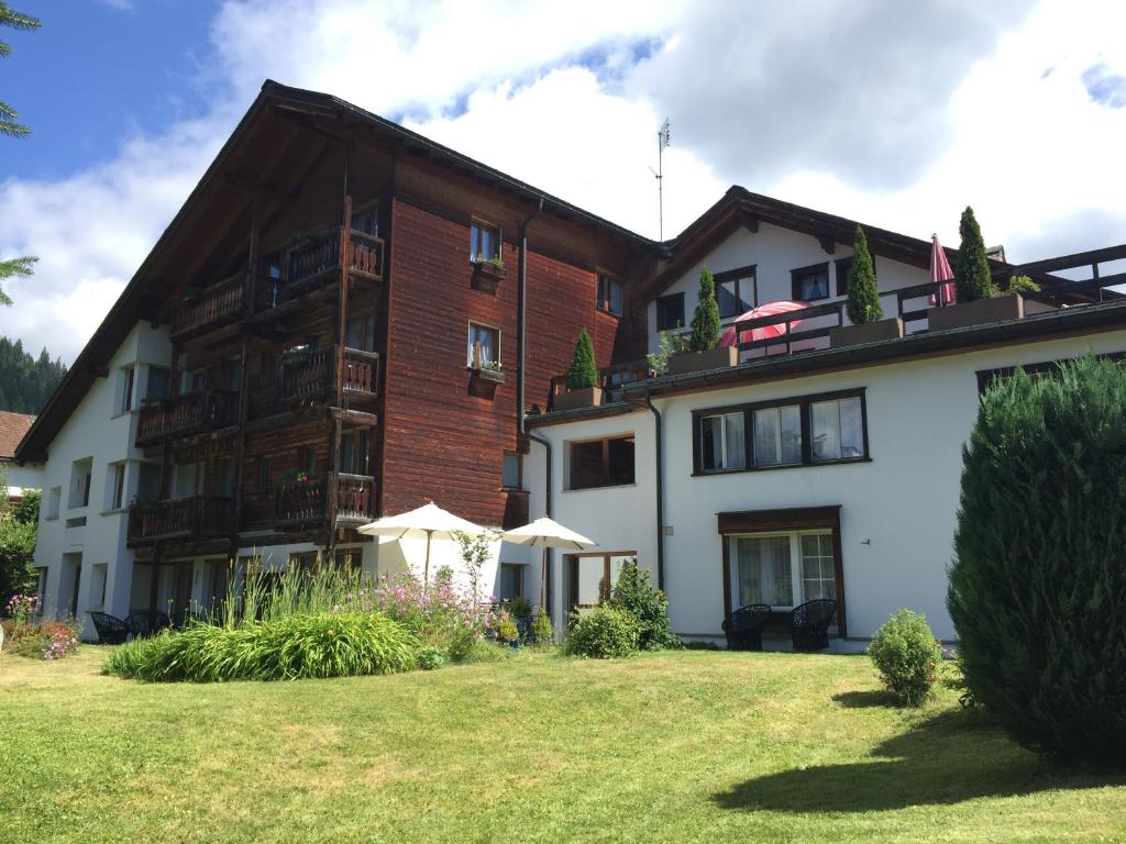 Hotel Bellaval - Best Hotels in Laax