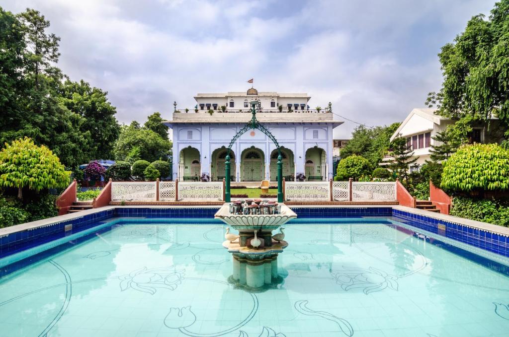 Hotel Diggi Palace - Hotels with Pools in Jaipur