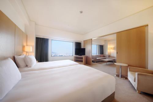 ANA Crowne Plaza Kobe by IHG - Best Fitness Hotels in Japan