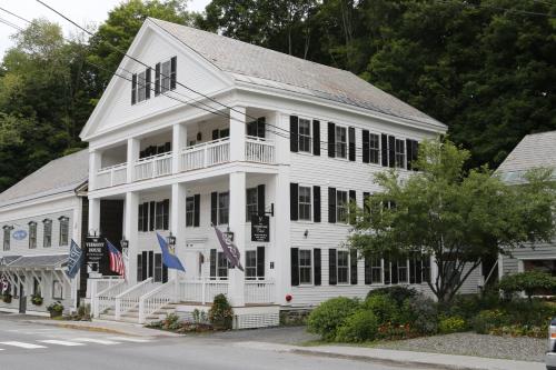 The Vermont House - Best Hotels in Vermont for Families