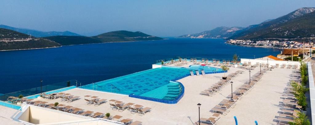 Grand Hotel Neum Wellness & Spa - Best Spa Hotels in Bosnia and Herzegovina