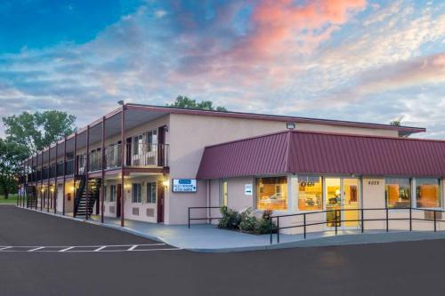 Grove City Travel Inn by OYO Columbus South