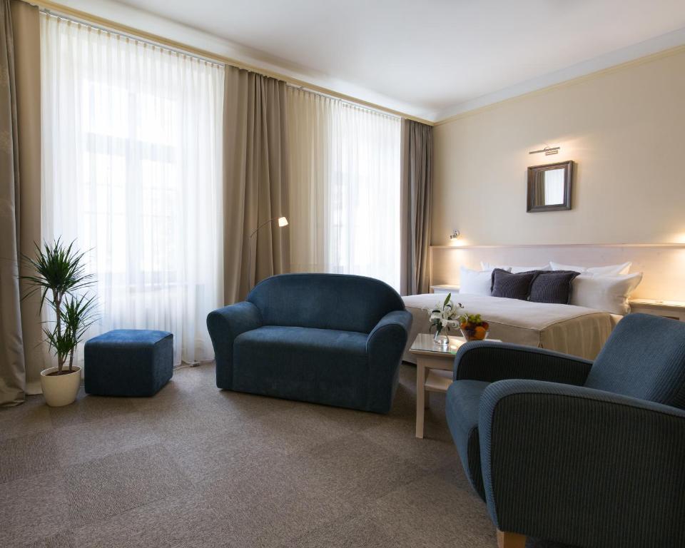 Unitas Hotel - Best Hotels in Prague
