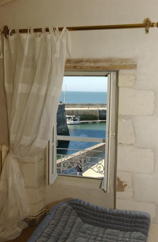 Le Corps de Garde - Best Hotels in Charente-Maritime