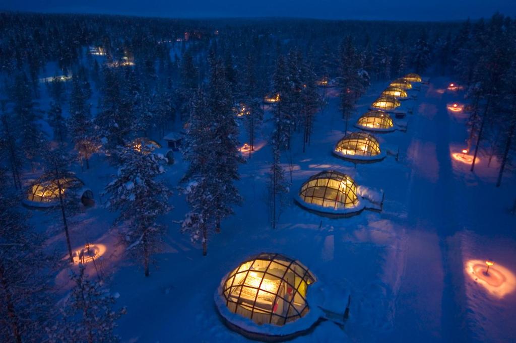 Kakslauttanen Arctic Resort - Igloos and Chalets - Best Hotels in Lapland