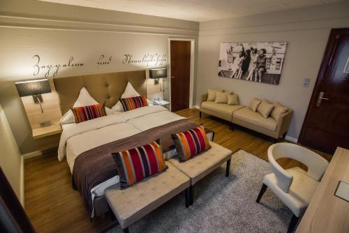 Hotel Zum Zeppelin Hamburg - Best Parking Hotels in Hamburg