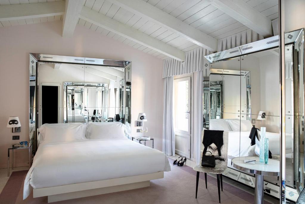 Hotel Palazzina Grassi - Venice Central Hotels