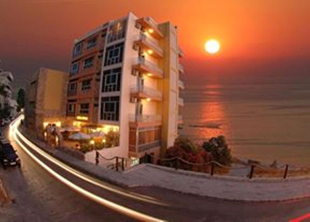 Ahiram Hotel Byblos - Best Pool Hotels in Lebanon