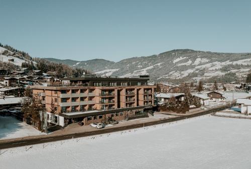 AlpenParks Hotel & Apartment Taxacher - Best Hotels in Tyrol
