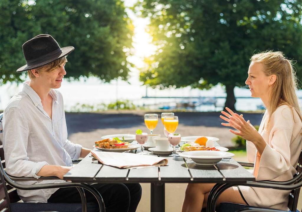 Hotel Bellevue - Best Pool Hotels in Sweden