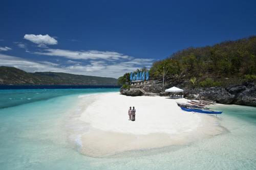 Bluewater Sumilon Island Resort