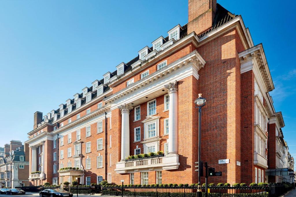 Grand Residences by Marriott - Mayfair-London - Best Marriott Hotels in England