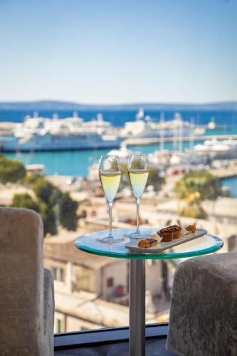 Hotel Luxe - Best Hotels with Free Breakfast in Split