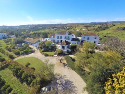 Quinta Da Colina - Best Family Hotels in the Algarve