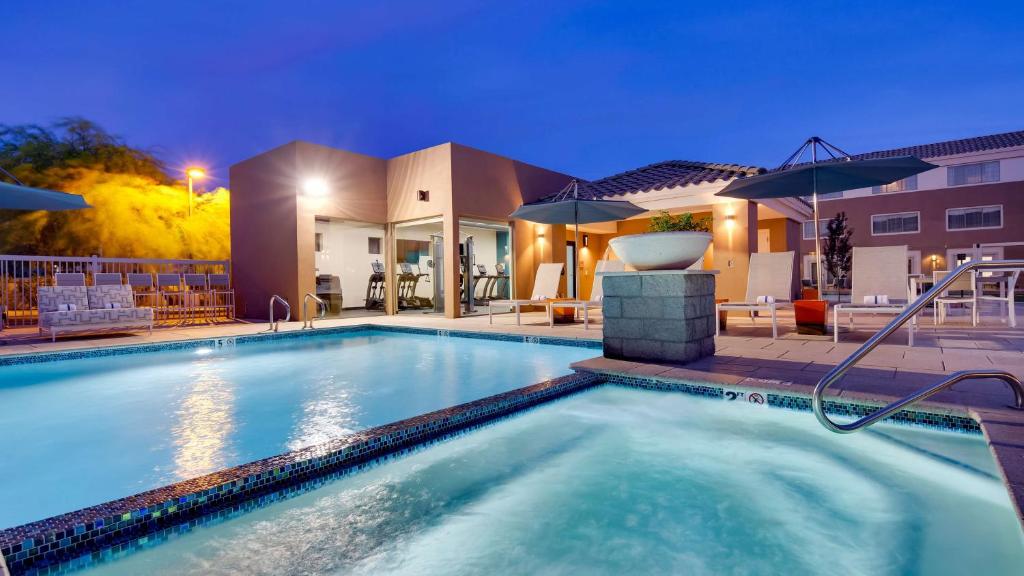 Aiden by Best Western Scottsdale North - Best Radisson Hotel Group in Arizona