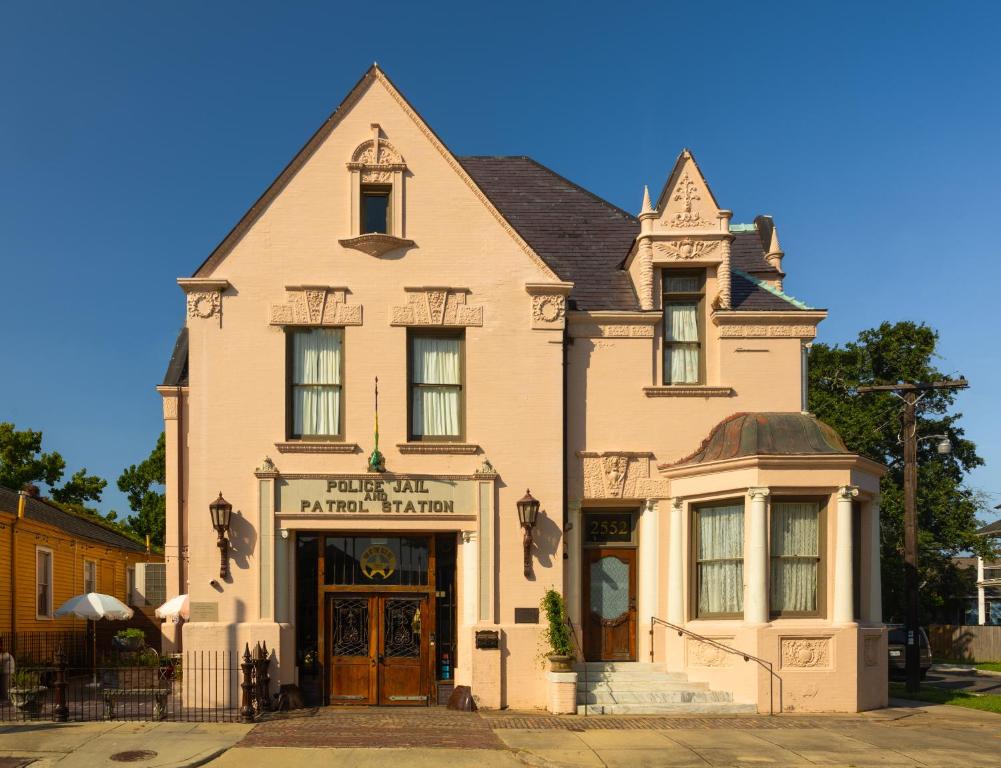 Inn at the Old Jail - Best Hotels Treme