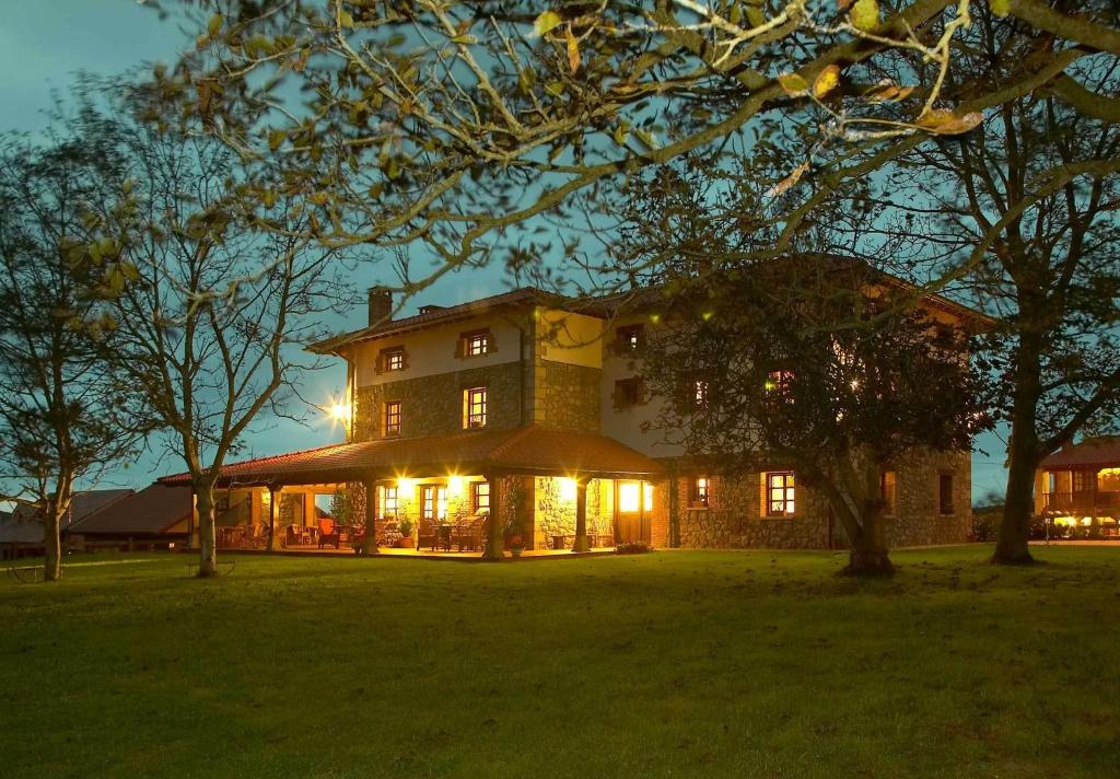 Posada Caborredondo - Best Hotels in Cantabria