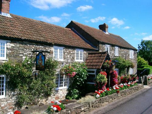The Carpenters Arms - Affordable Hotels in Somerset