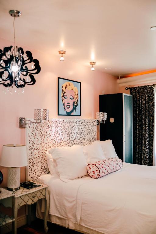 Hotel 1110 - Best Hotels in Monterey