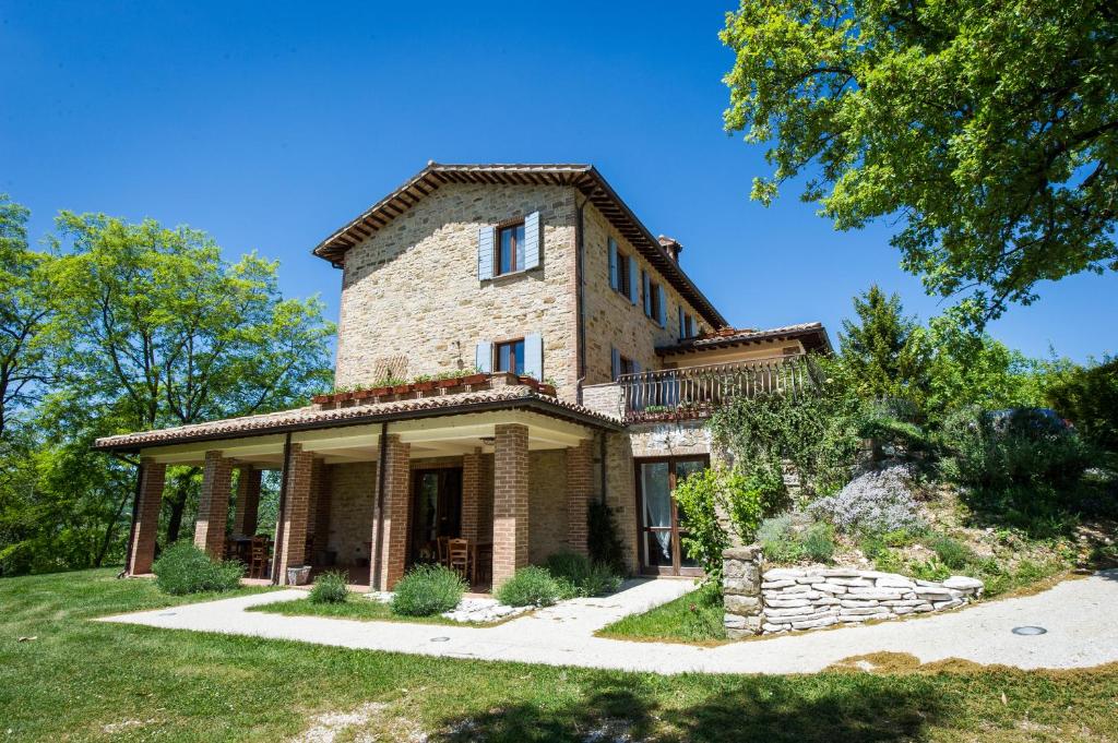 Agriturismo La Corte del Lupo - Best Hotels in Umbria