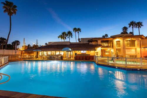 Scottsdale Camelback Resort - Best Pool Hotels in Arizona