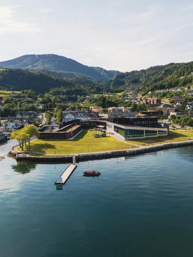 Hardangerfjord Hotel - Best Pool Hotels in Norway