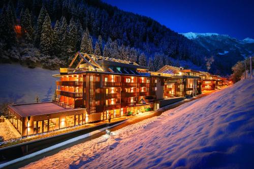 ZillergrundRock Luxury Mountain Resort