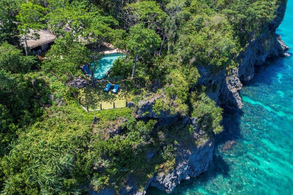 Shangri-La Boracay - Best Beach Hotels in Boracay