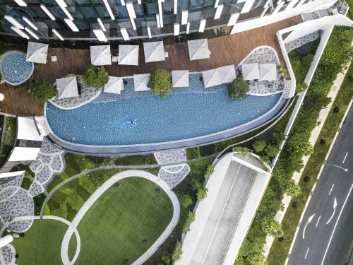 Novotel Singapore On Stevens - Best Pool Hotels in Singapore