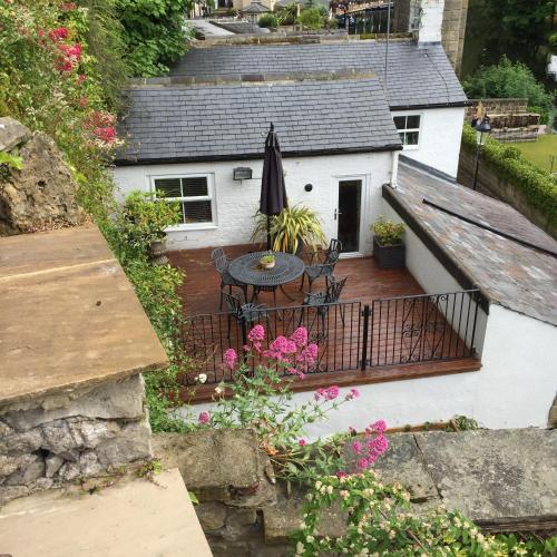 Teardrop Cottage - Best Hotels in Harrogate