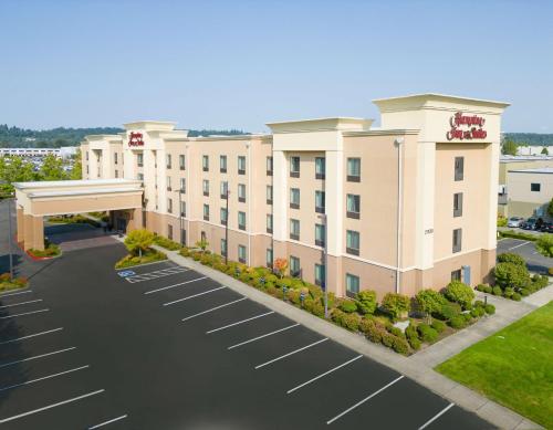 Hampton Inn & Suites by Hilton Seattle/Kent - Best Parking Hotels in Seattle, WA