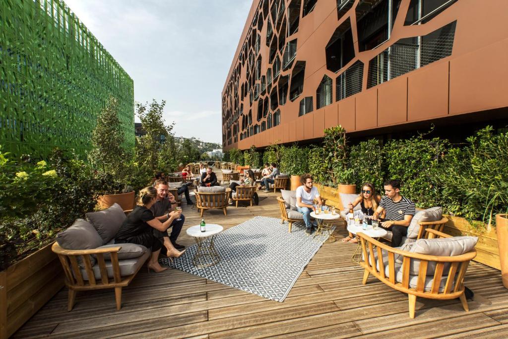MOB HOTEL Lyon Confluence - Best Hotels in Rhône-Alpes