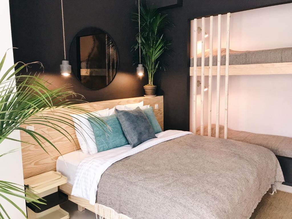 Latroupe Hotel Jardin Secret - Best Hotels in Brussels