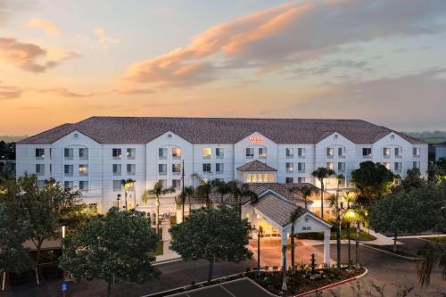 Hilton Garden Inn Bakersfield - Best Hotels in Bakersfield, CA