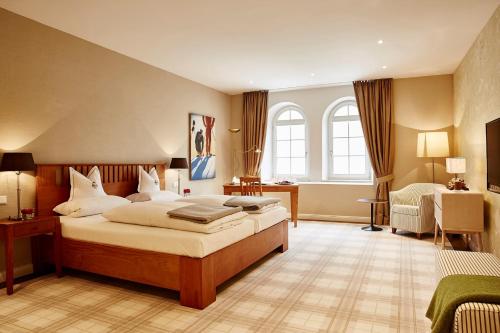 Hotel Gutsgasthof Stangl - Best Hotels with Free Breakfast in Munich